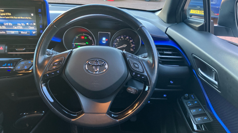 Toyota C-HR 1.8 Hybrid Dynamic 5dr CVT Hybrid Hatchback